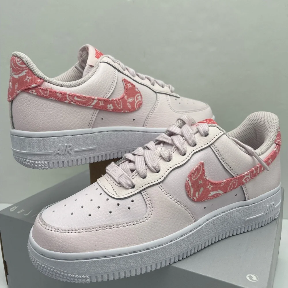 stylish nike